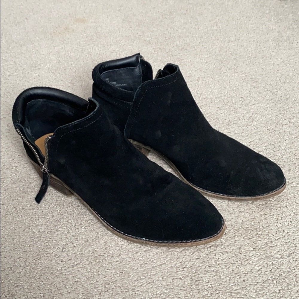 STEVE MADDEN BOOTIES